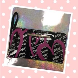 Betsey Johnson Wristlets BLK/MULTI Wallet